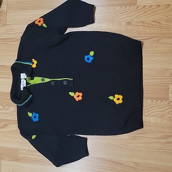Vintage stapely knits black and stitch flowers sweater size small - Picture 1 of 10